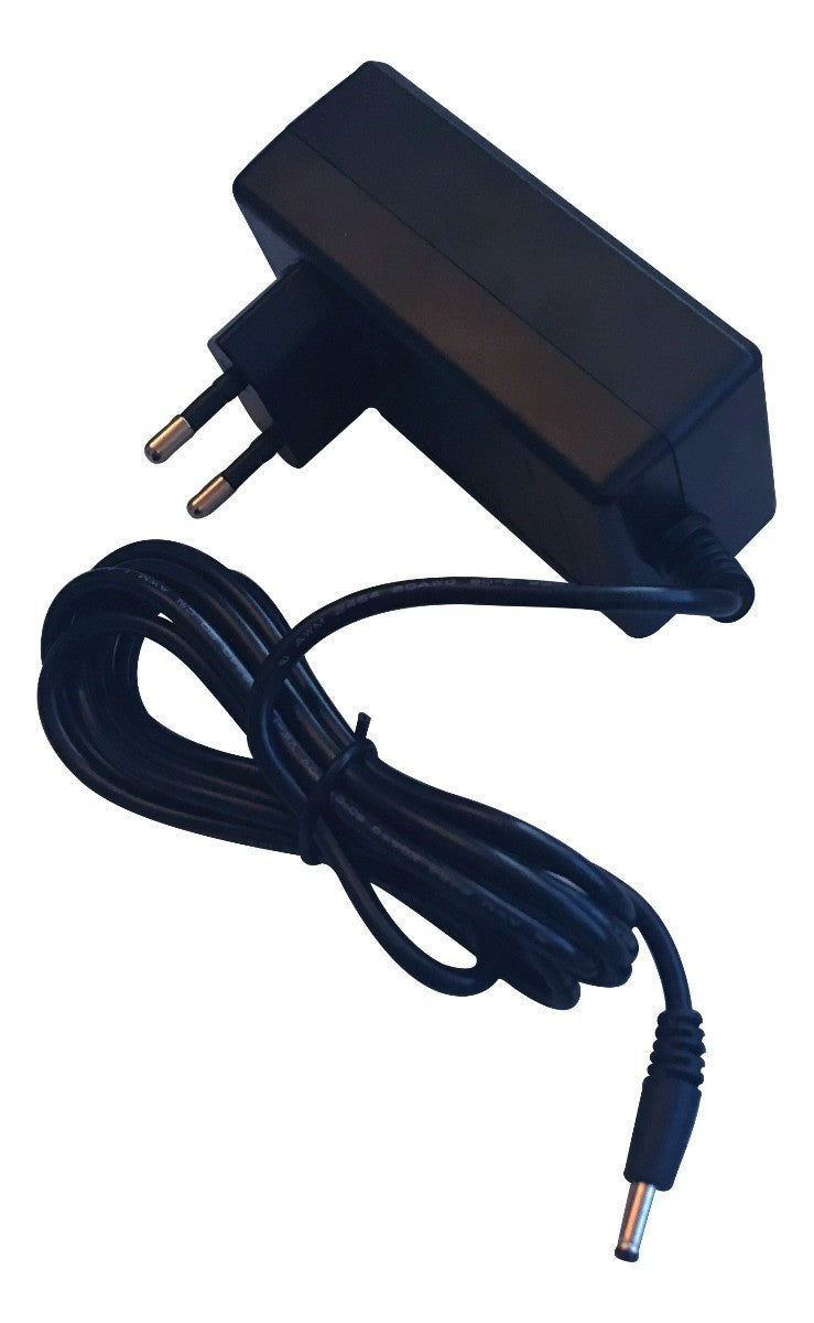 DELTACO DC5V4A, Mains adapter 4A Power adapter, 100 - 240 V AC 50/60 Hz - 5 V DC, 3.5 mm connector, 1.5 m cable, black