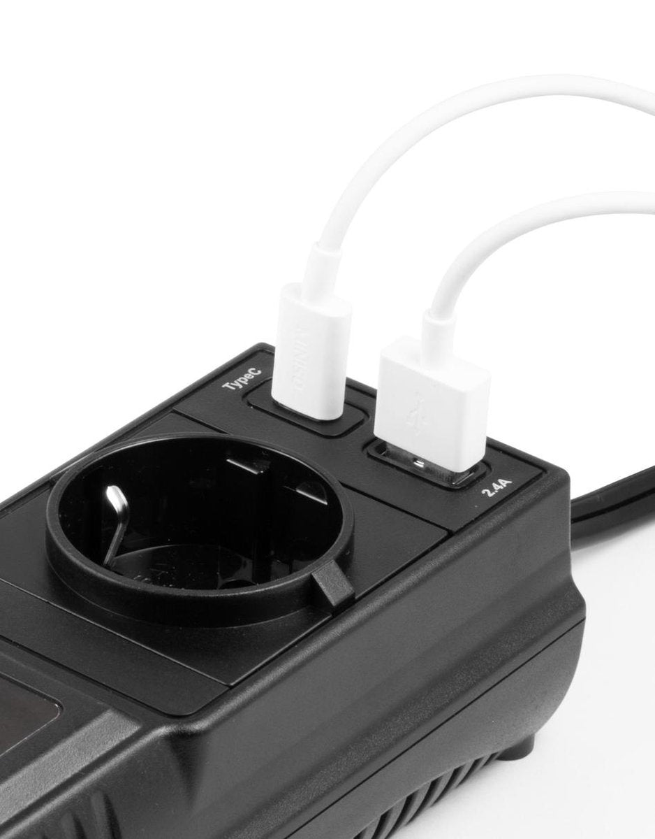 Technaxx TE21 Auto 12V spanningsomvormer met 2 USB poorten en 1 x 230V stopcontact max. 200W