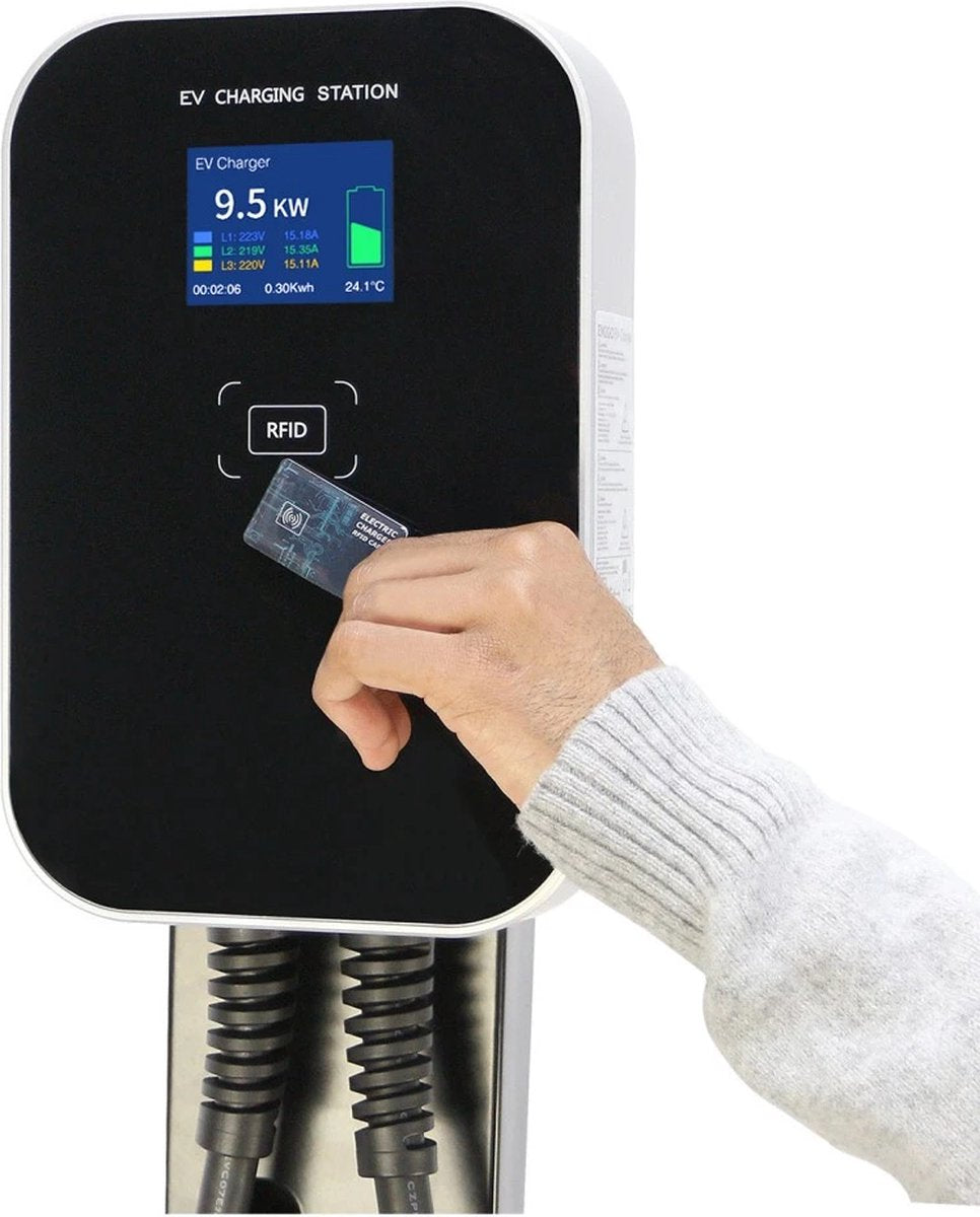 EM2GO EM022AC1RA AC Walbox/Laadstation - RIFD-Kaartlezer - Type2 - 400V - 16A - IP66 - 7,5m - Zwart