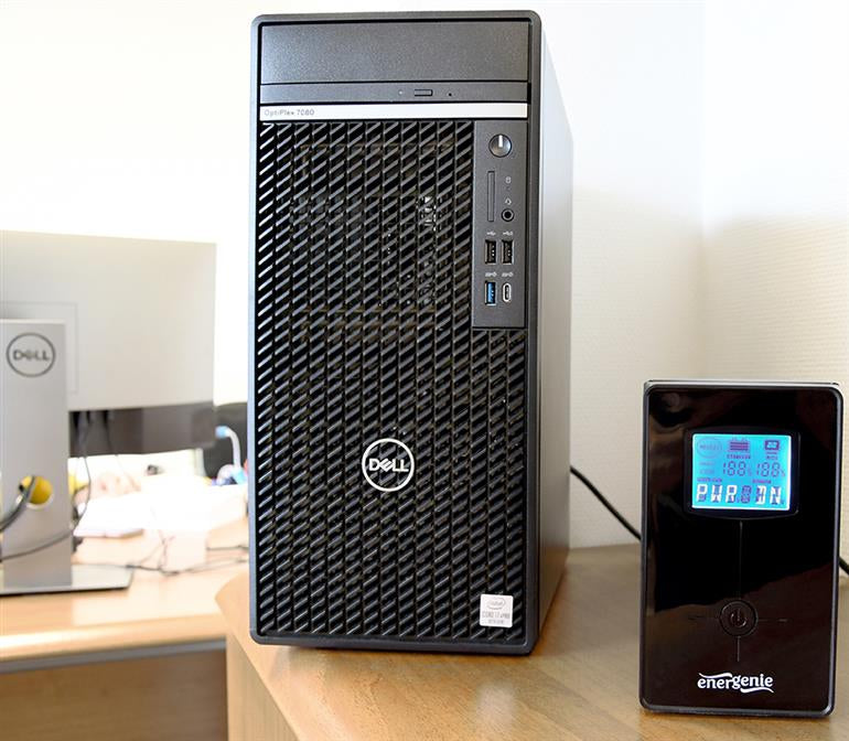 EnerGenie UPS 1200VA - 720W - LCD Display - USB Management - 5 Stopcontacten - Zwart