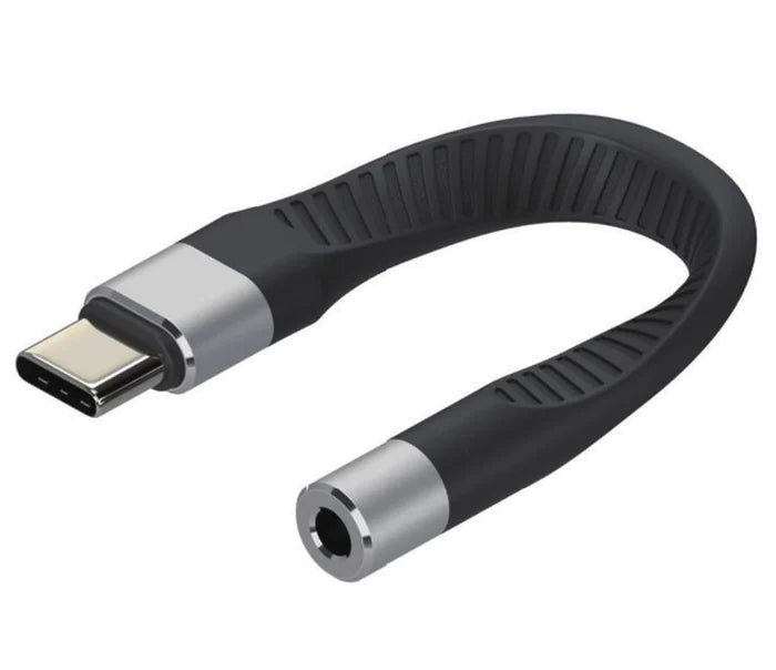 NÖRDIC USBC-DAC - Korte, Platte USB-C naar 3.5mm Audio Jack adapter - DAC - 14cm - Zwart